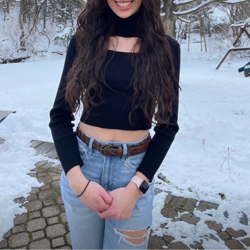 Turtle Neck open-chest top